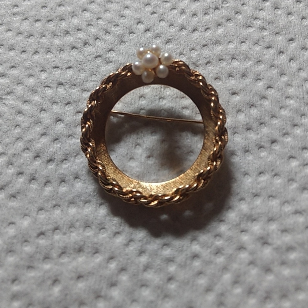 Brooch